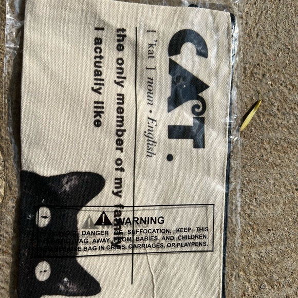 Cat Print Canvas Pouch - Black and Cream - Picture 1 of 3